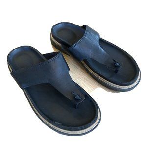 NWT CLARKS Women's Sandals Black Size 6.5 BARGAIN